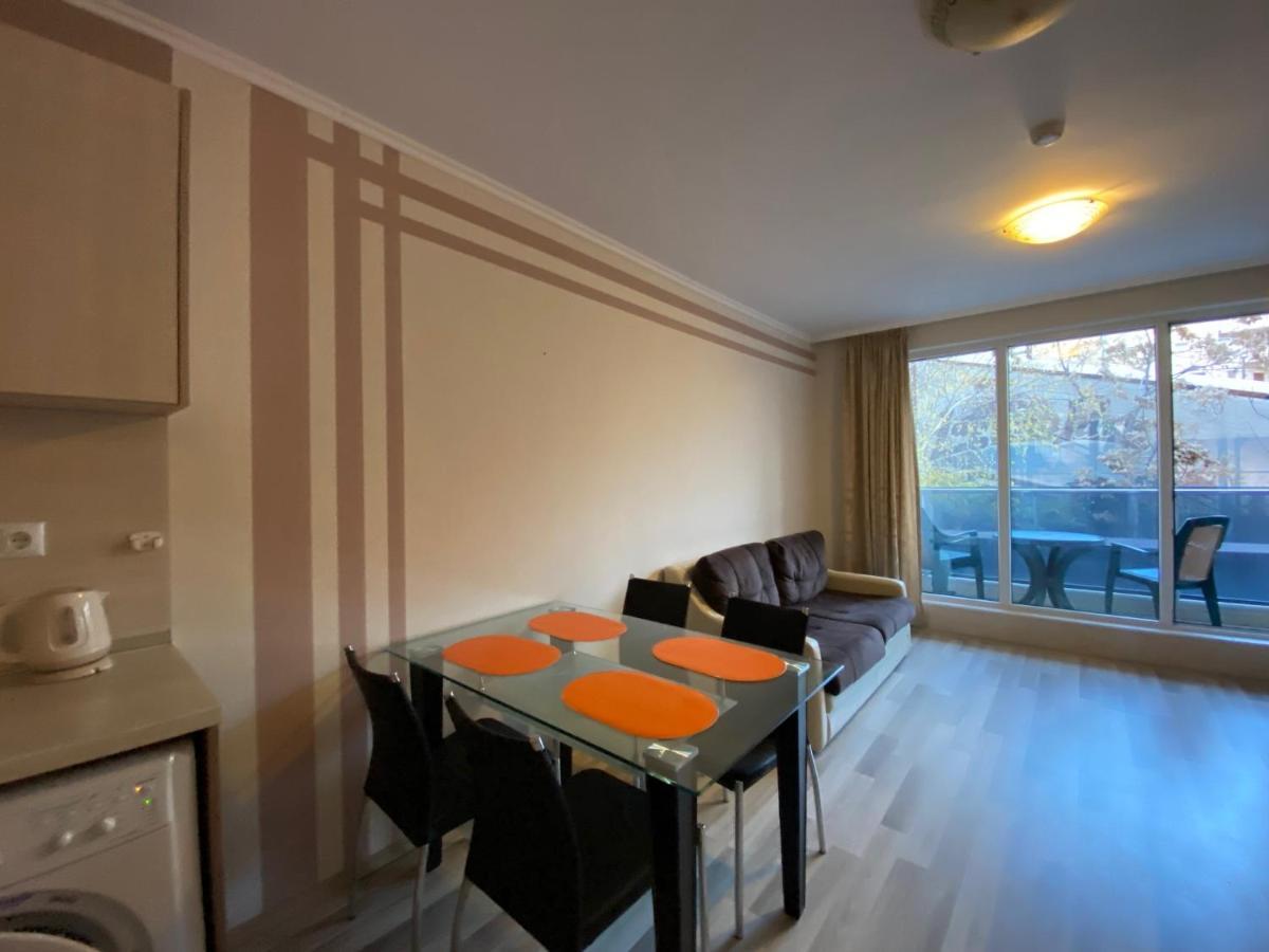 Admiral Plaza A1 Apartment Солнечный берег Экстерьер фото